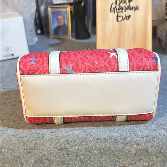 Michael Kors Red and Silver Handbag - Picture 4 of 6